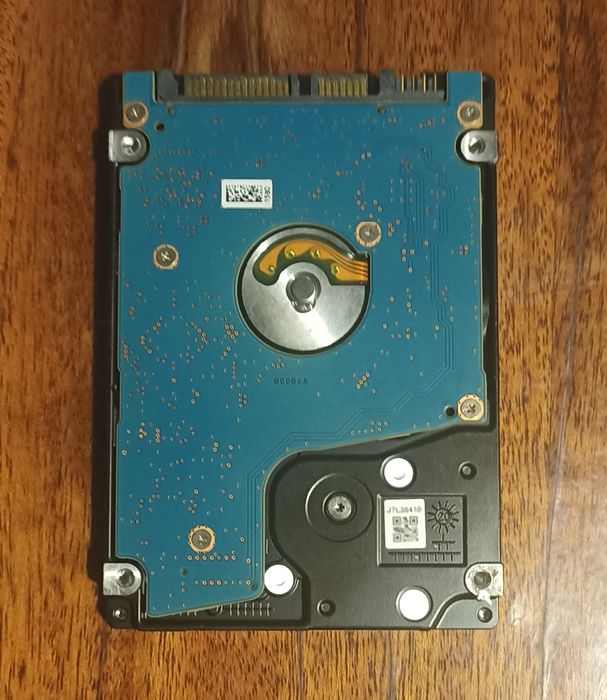 Два жёстких диска