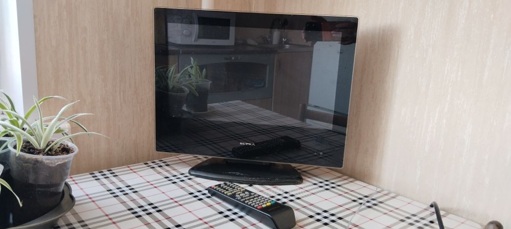 Продам телевизор Supra