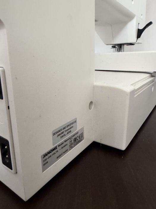 Janome вышивальная машина
