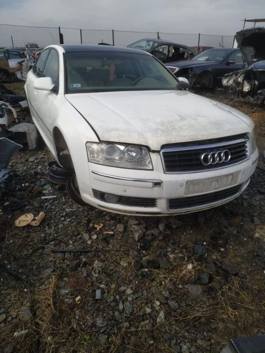 Dezmembrez Audi A8 3.0i 8E