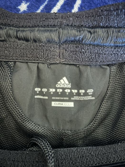 Pantaloni trei sfert