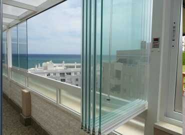 Pergola terasa/ inchideri sticla securizata / ghilotina / armonica