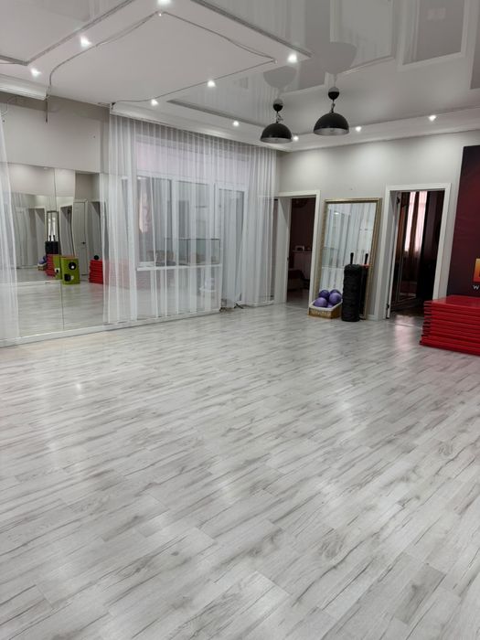 Продается 3х комнатная кв. 140кв.м
