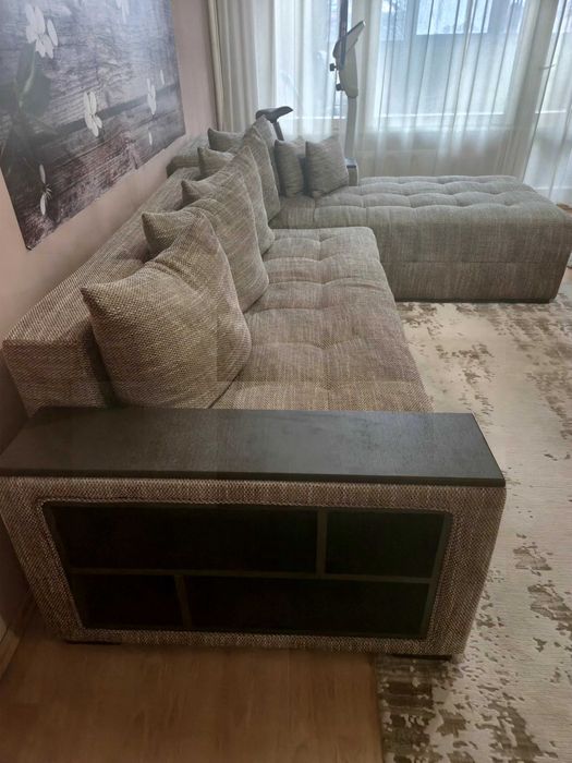 Разтегателен диван