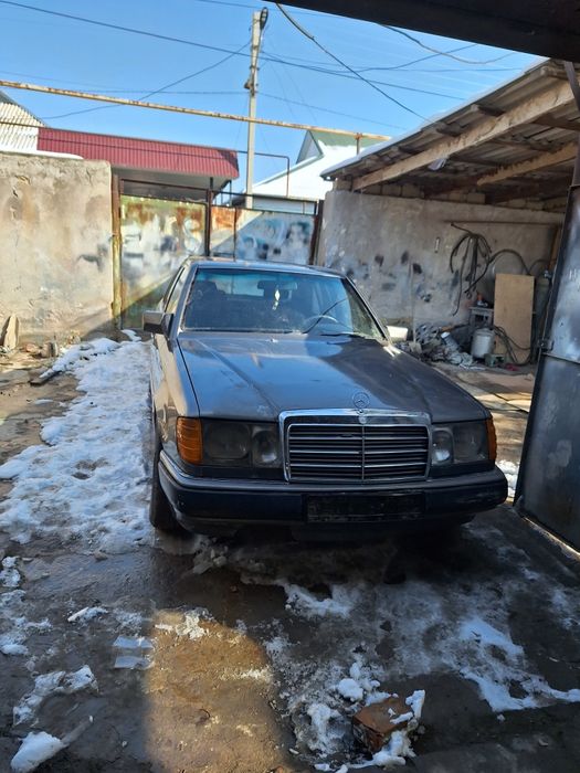 Mercedes-260. Мерседес