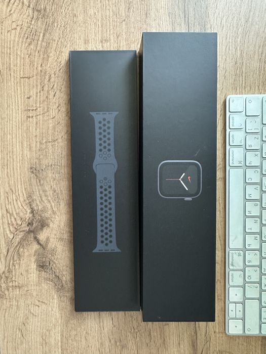 Apple watch 5nike 44mm