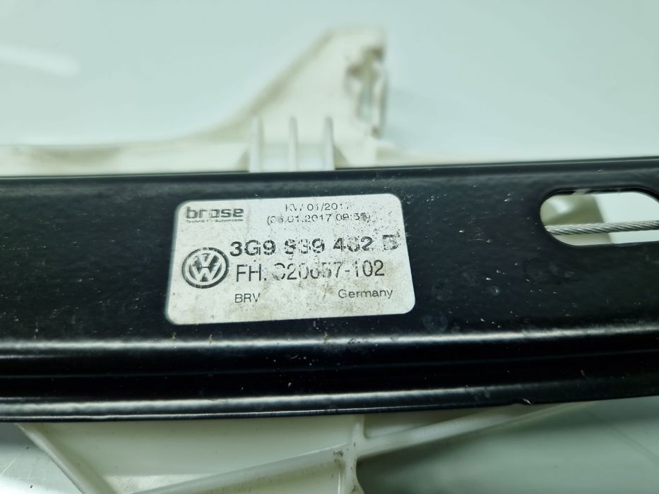 Macara electrica geam dreapta spate Volkswagen Passat B8 Variant (3G5)