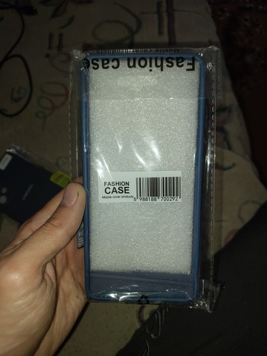 Продам чехол самсунг а73