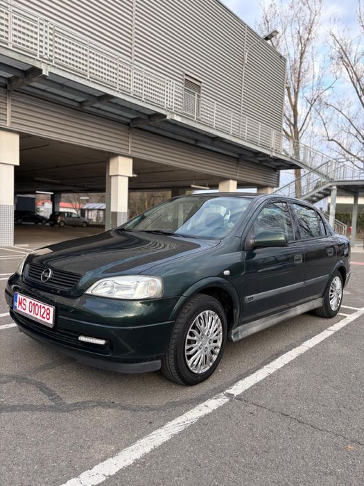 Vând Opel Astra G 1.6, ediție aniversară, an 2000