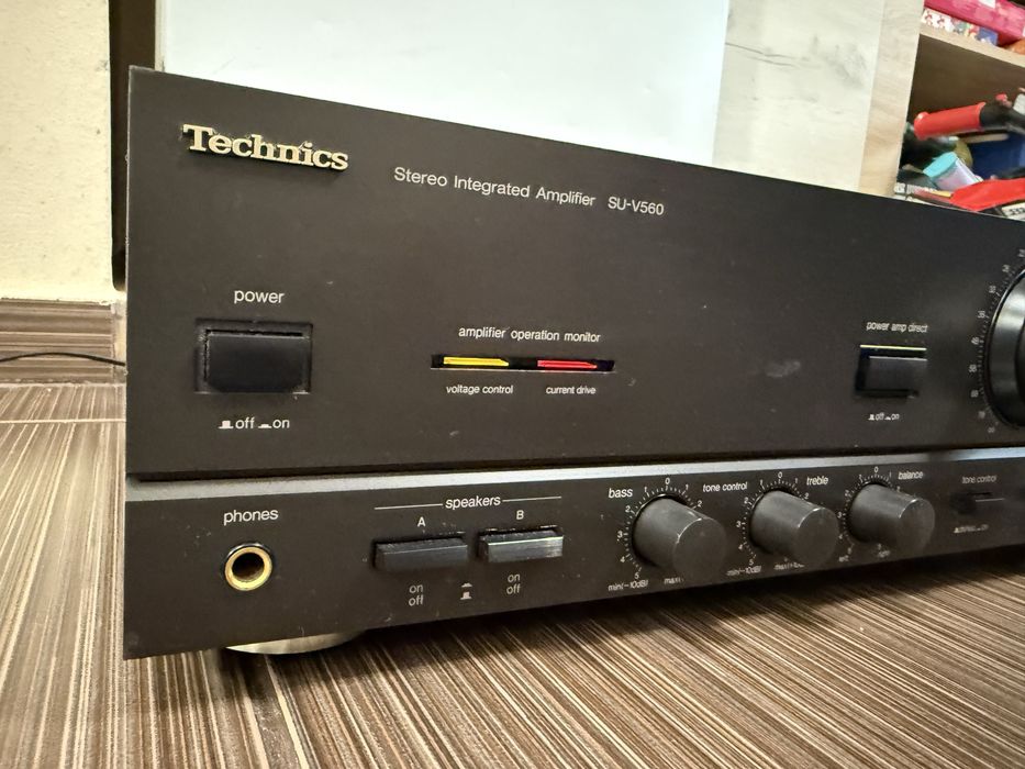 Technics SU-V560 Стерео усилвател