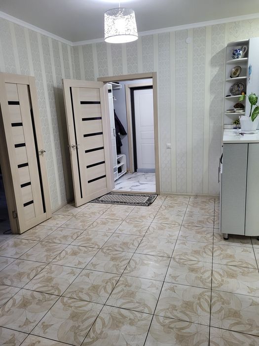 Продам два дома на одном участке в 5 соток.