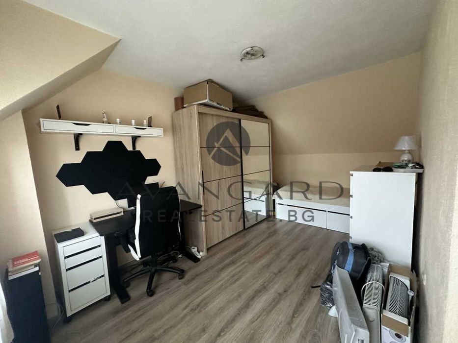 Продава се Двустаен апартамент в Пловдив, Център - 67 кв.м за 2117 €/кв.м - Снимка #4