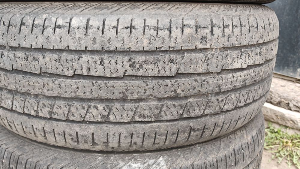 Продаётся недорогой комплект летней резины