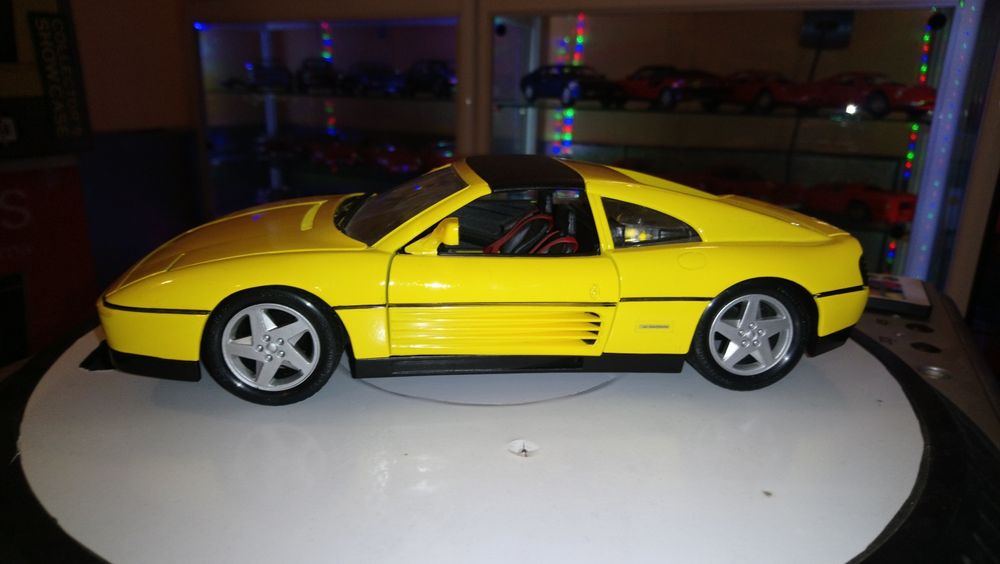Ferrari 1 :18  348 GT, TB ,TS Bburago ,maisto