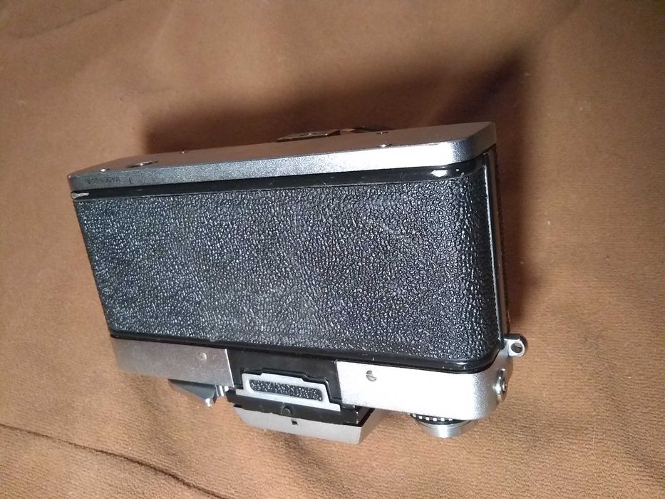 Фотоапарат EXACTA RTL 1000