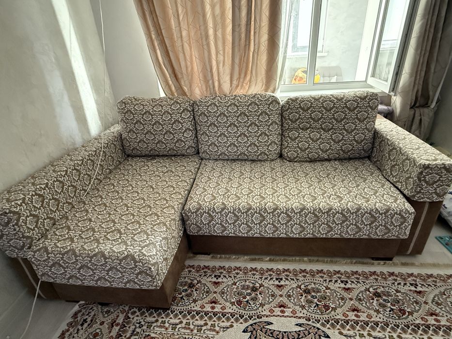 Продается раскладной диван