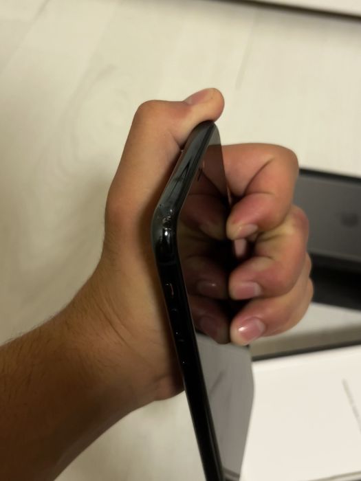 Iphone 11 pro max, очилмаган, каробка документ