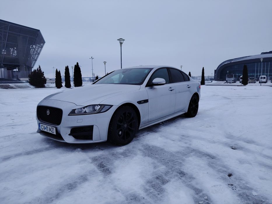 Jaguar XF 2016 schimb