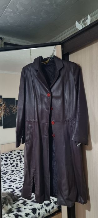 Кожаная куртка женская