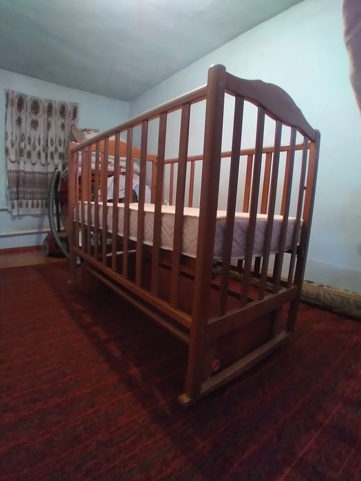 Детский манеж с ортопедическим матрацом