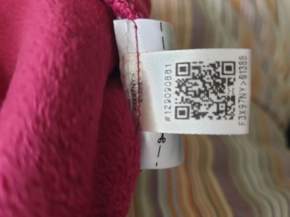 Vand pantaloni Adidas IVY PARK marimea XL