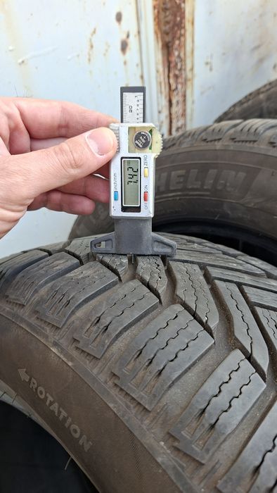 Зимни гуми 205 55 16 Michelin