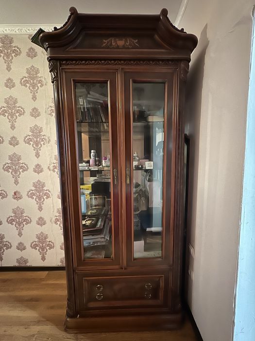 Продам стенку в гостиную