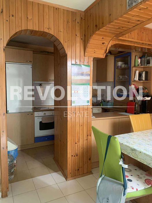 Дава се под наем Тристаен апартамент в Варна, Окръжна болница - 80 кв.м за 400 € - Снимка #2