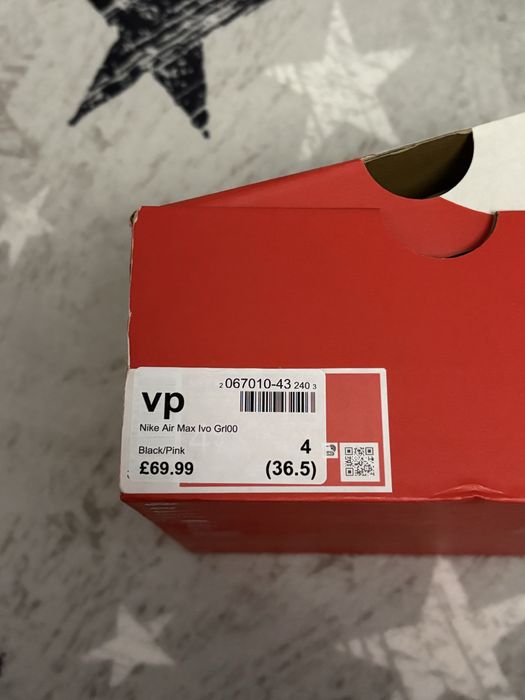 Adidasi fete nike marimea 36.5