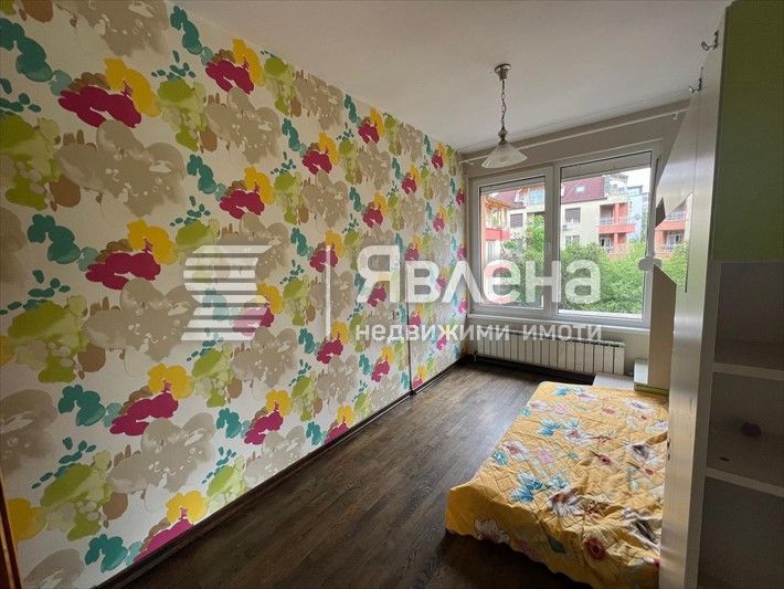 Дава се под наем Четиристаен апартамент в София, Студентски град - 200 кв.м за 1100 € - Снимка #7