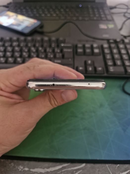 Redmi Note 13 Global telefoni sotiladi.
Rangi yashil.
Xolati yaxshi.
X