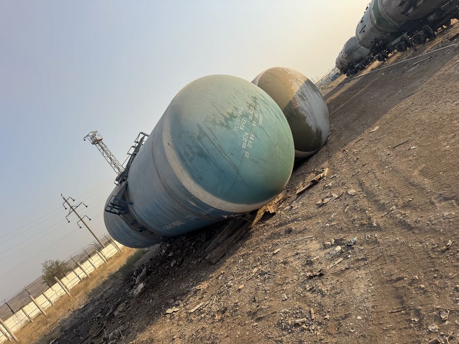 Емкость Цистерна 90тонналик сотилади