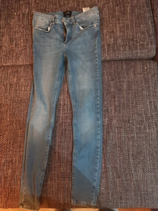 Vând blugi Vero Moda damă mărime S(20) slim fit/skinny fit