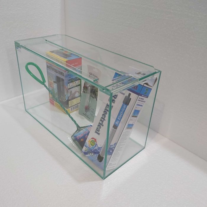 Аквариум 13 литра - оборудван