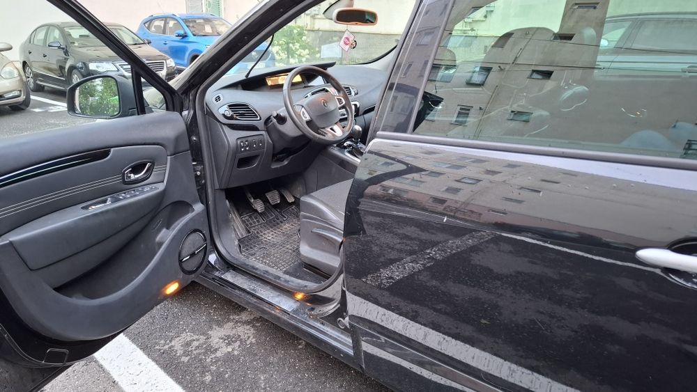 Vand Renault Grand Scenic 2011