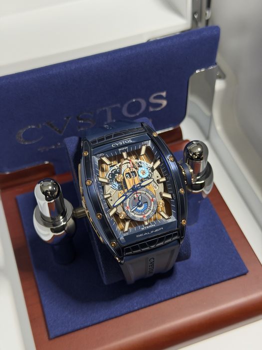 CVSTOS Sealiner GMT Blue Steel 5N Red Gold – Чисто нов!