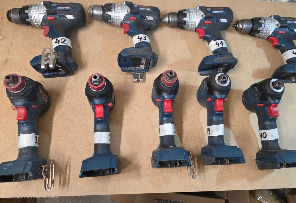 Винтоверт Бош Bosch GSB , GBH EC, Dewalt DCF