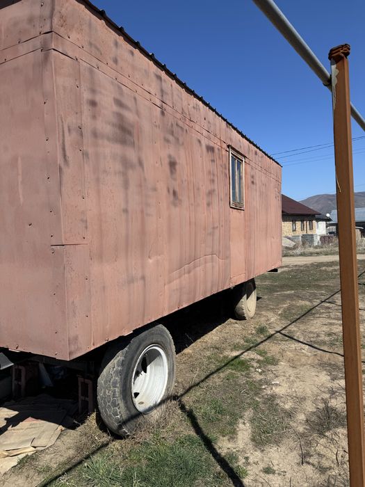 Вагончик на калесах жилой