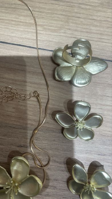 Украшения 1500 тенге