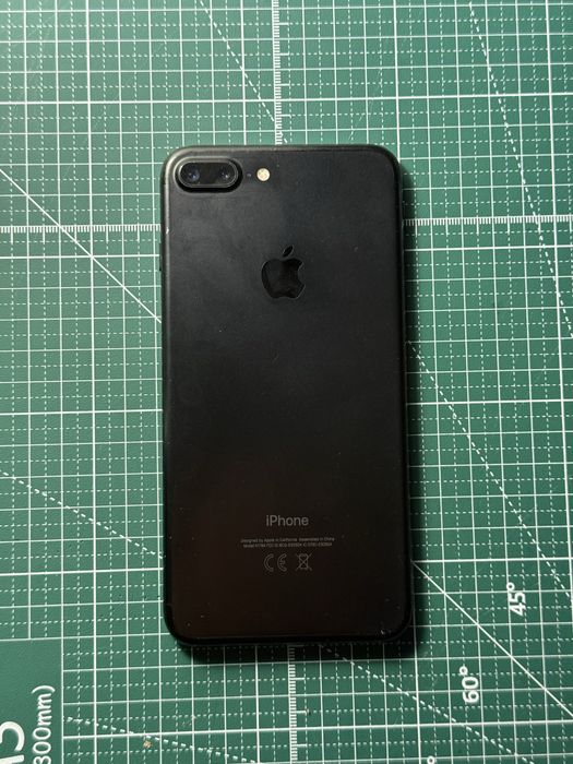 Iphone 7 plus 32 gb