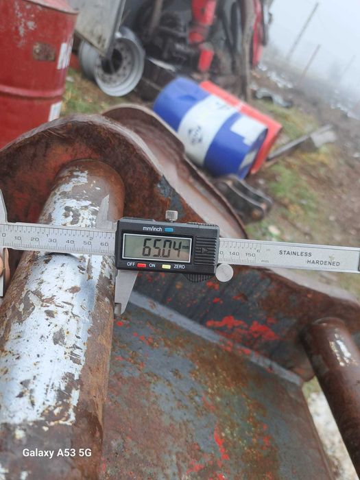 De vanzare piese utilaje,second hand