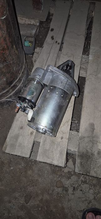 Продам новый стартер от приоры