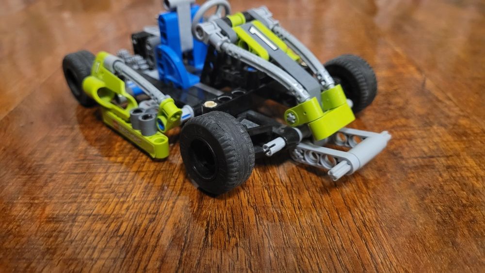 Lego Technic Go-Kart