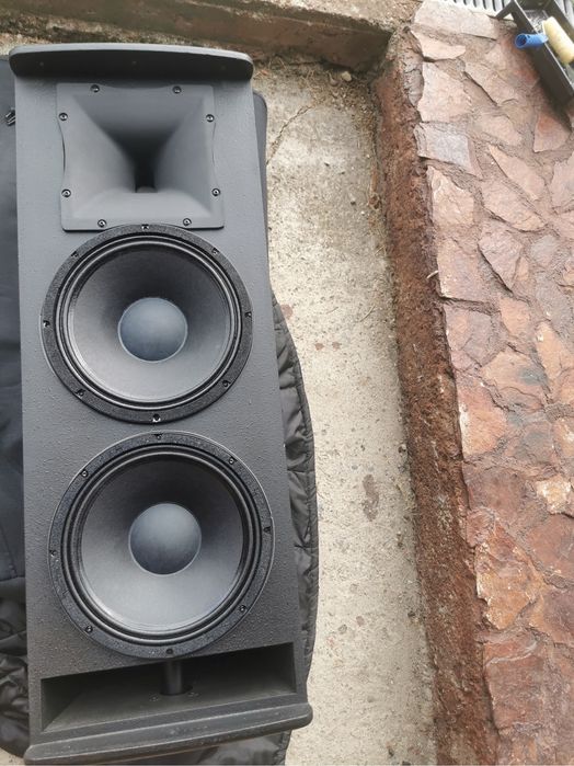 Vand doua boxe Dynacord VL212