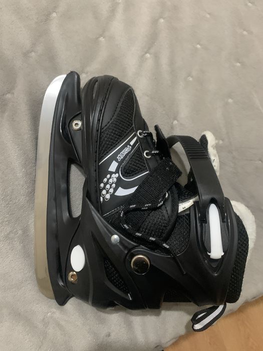 Продаю коньки POWER размер 35-38