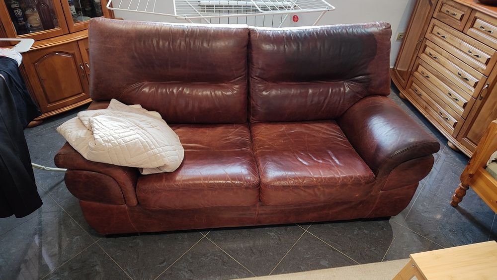 Кожени дивани тройка и двойка