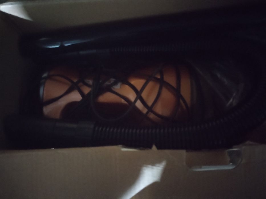 Продам пылесос для автомобиля