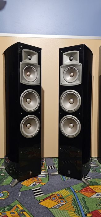 Piano Craft Yamaha NS 555 boxe turn coloane de podea