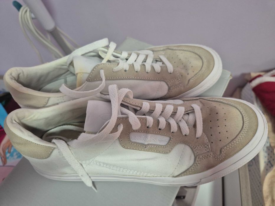 Кецове    Адидас