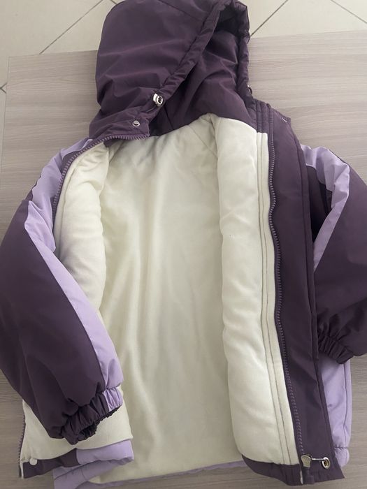 Новая куртка на девочку  рост 130